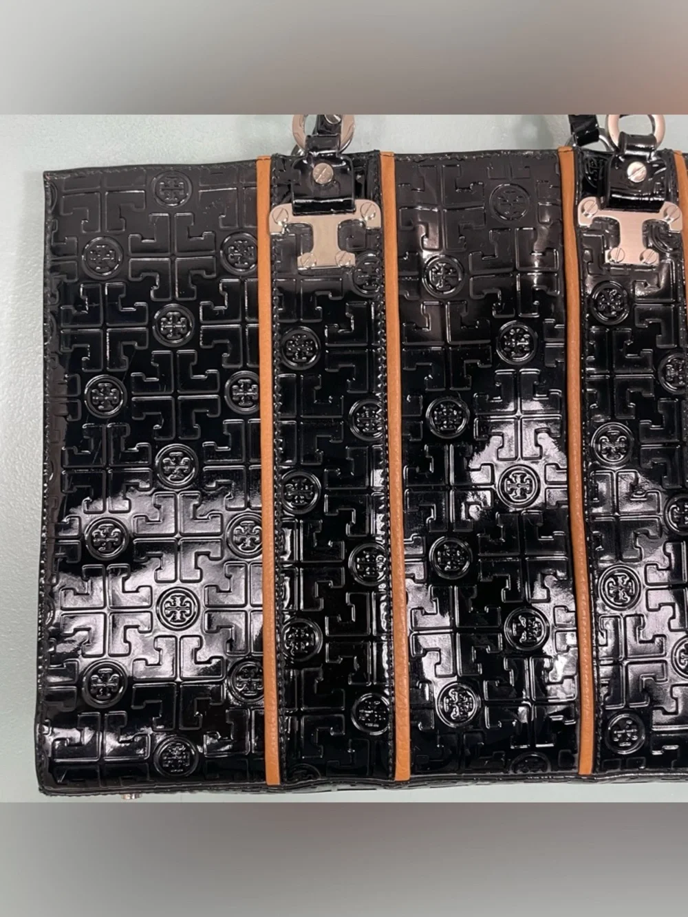 Tory Burch good pre